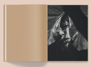 La Selva - Kate Bellm Mirage  Galerie Roschlaub