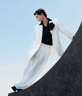 Troye on the Moon - Armin Morbach