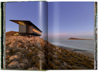 Homes for Our Time. Sustainable Living